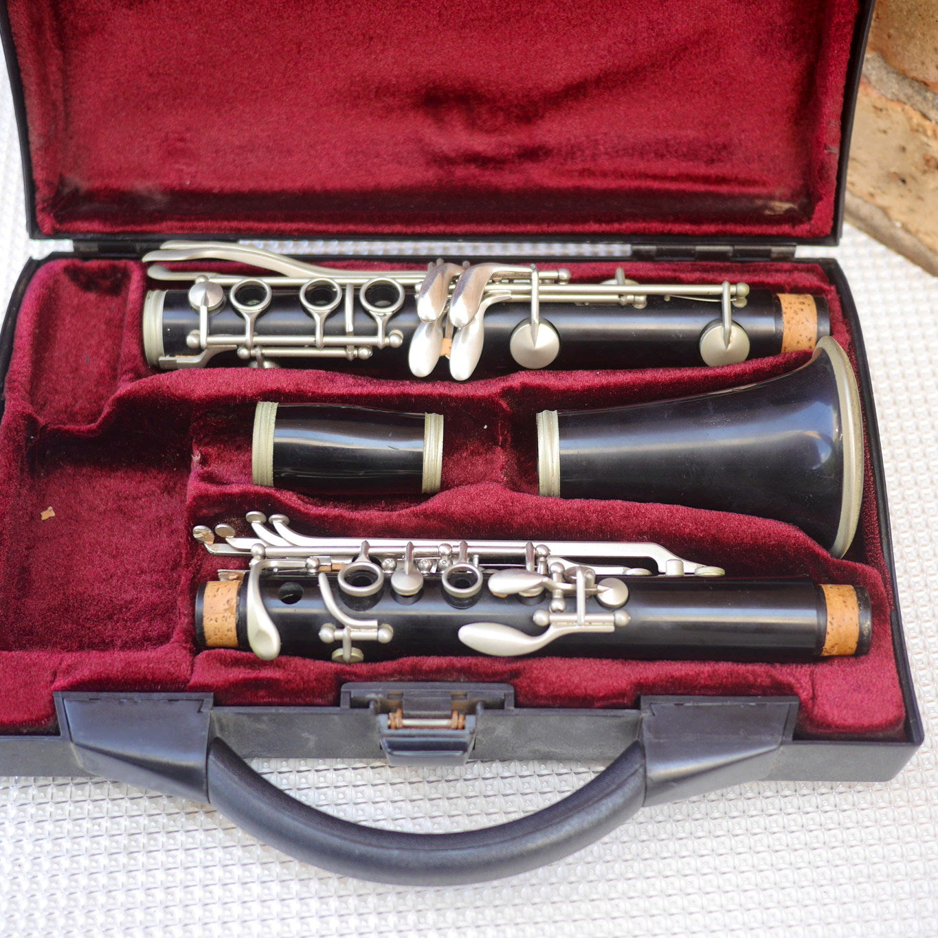 Xinghai Clarinet for parts or repair in case
