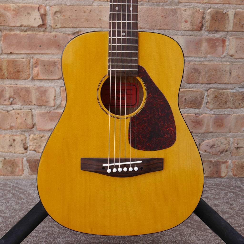 Yamaha FG-Junior JR-1 Student Acoustic Guitar w/Gig Bag