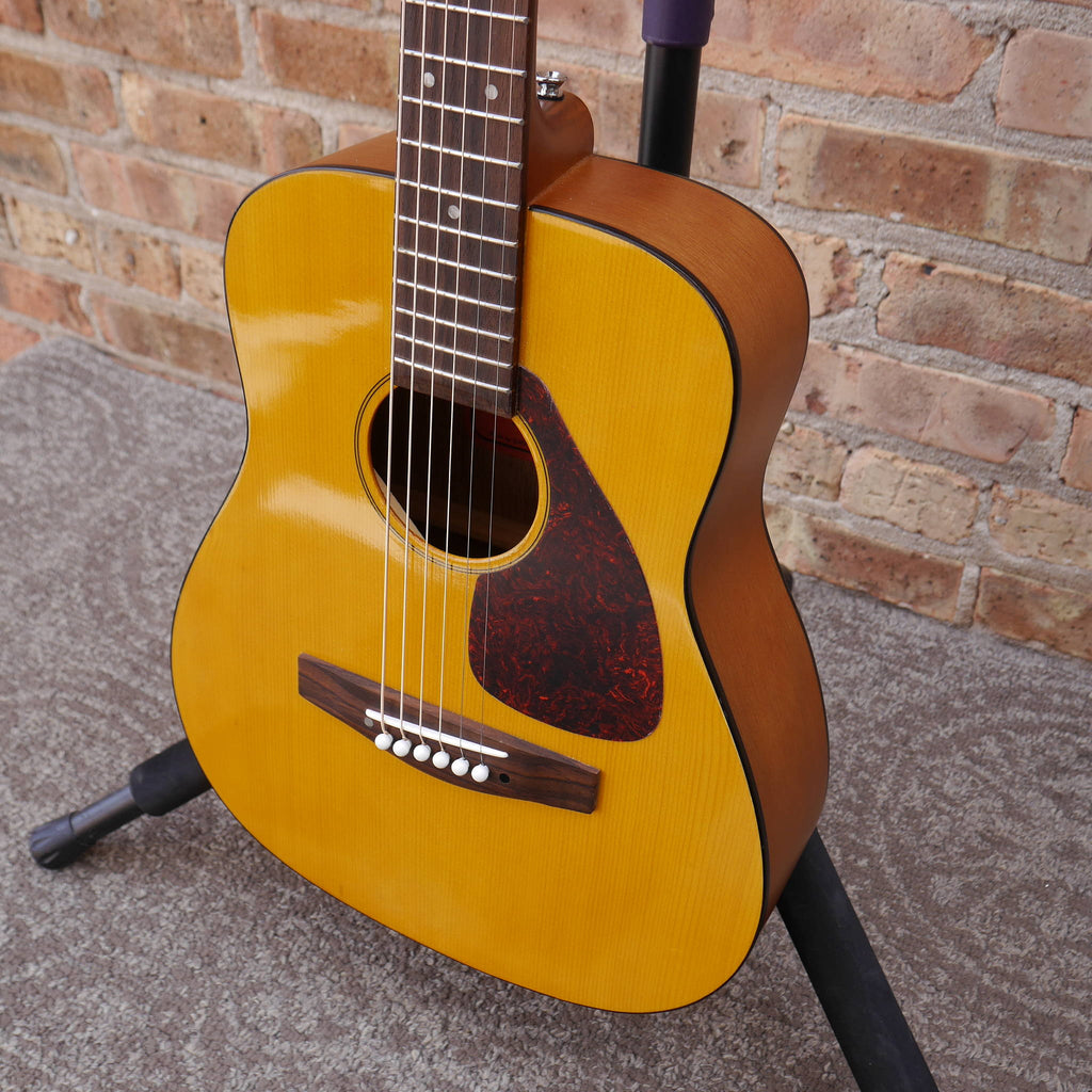 Yamaha FG-Junior JR-1 Student Acoustic Guitar w/Gig Bag