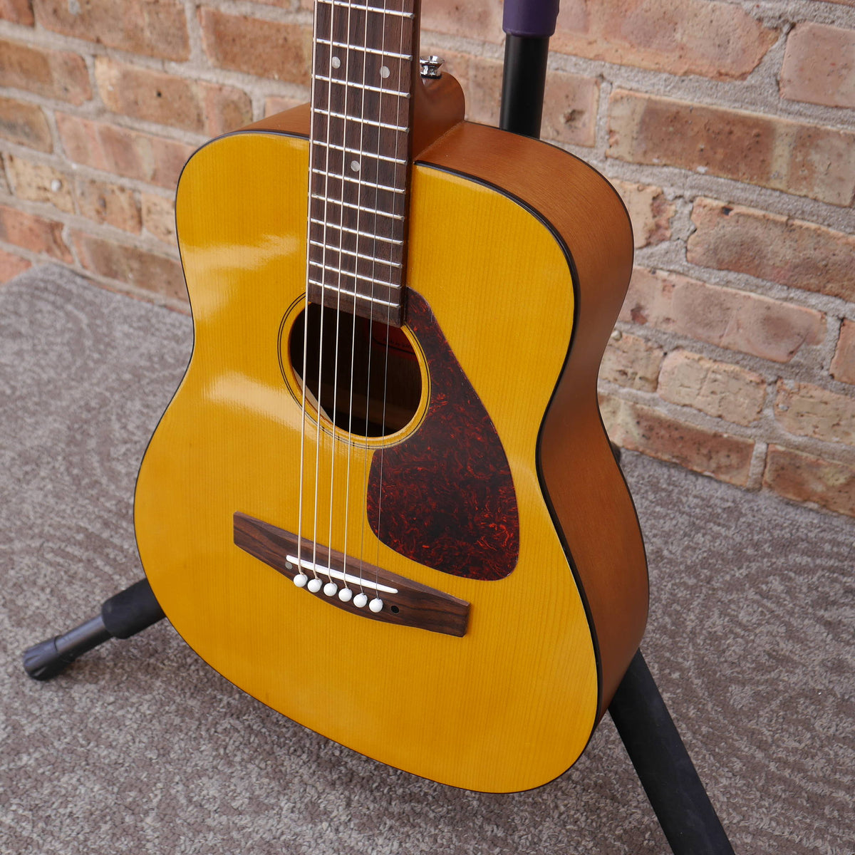 Yamaha FG-Junior JR-1 Student Acoustic Guitar w/Gig Bag