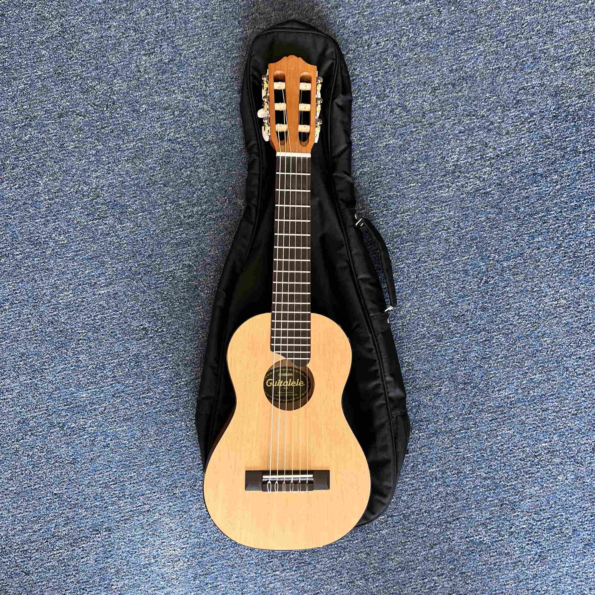 Yamaha GL1 Guitarlele 6-string Ukulele 2000's Natural(used)