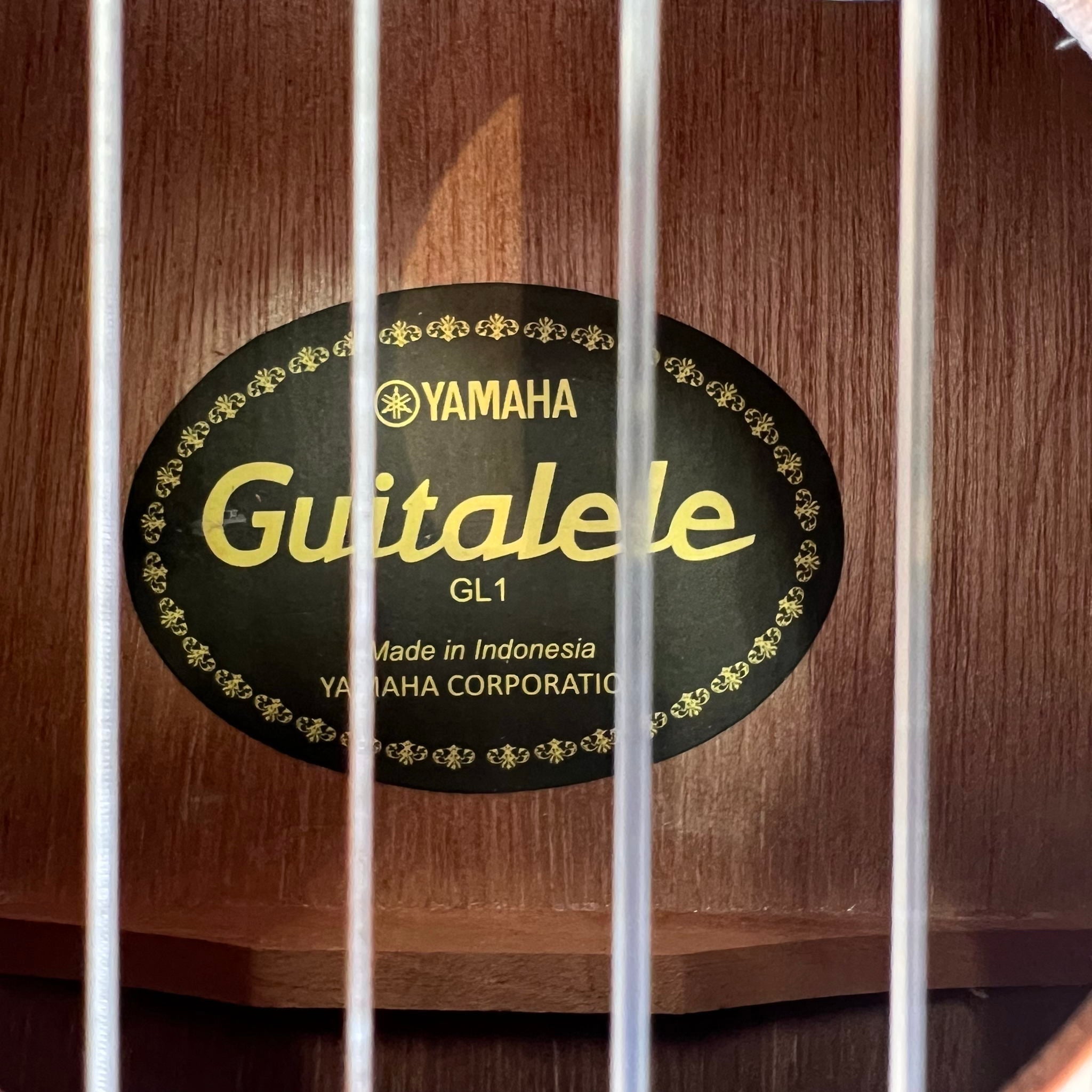 Yamaha GL1 Guitarlele 6-string Ukulele 2000's Natural(used)