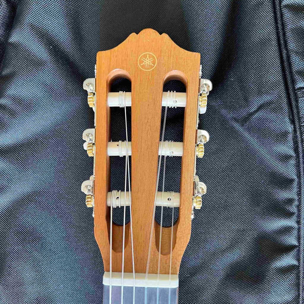 Yamaha GL1 Guitarlele 6-string Ukulele 2000's Natural(used)