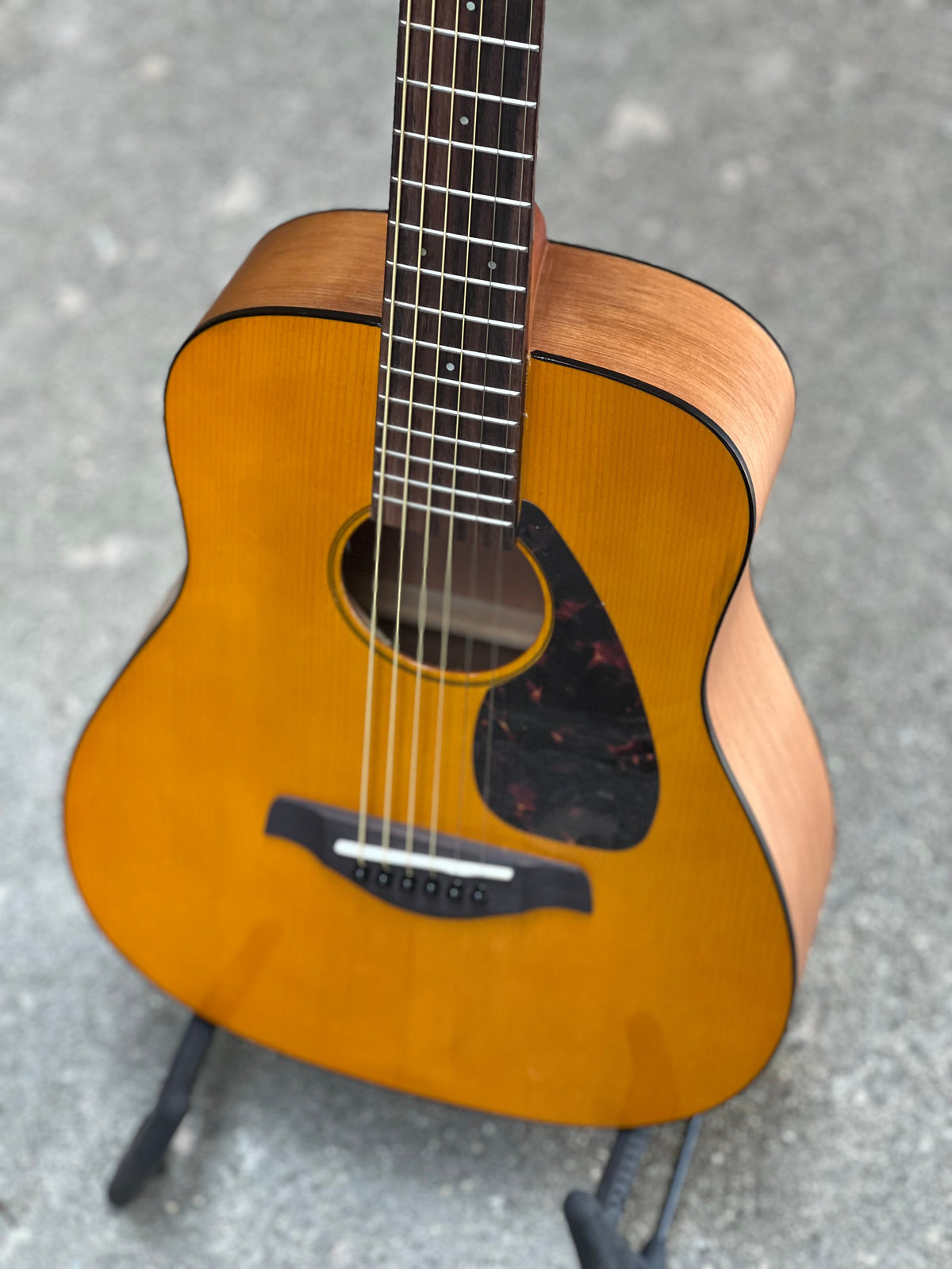 Yamaha JR1 FG-Junior Red Label 1/2 Size Guitar