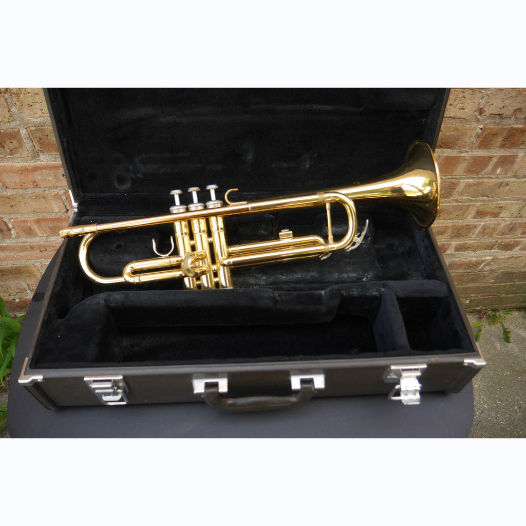 Yamaha Trumpet YTR2335 (Used) Brass Lacquer 2000s