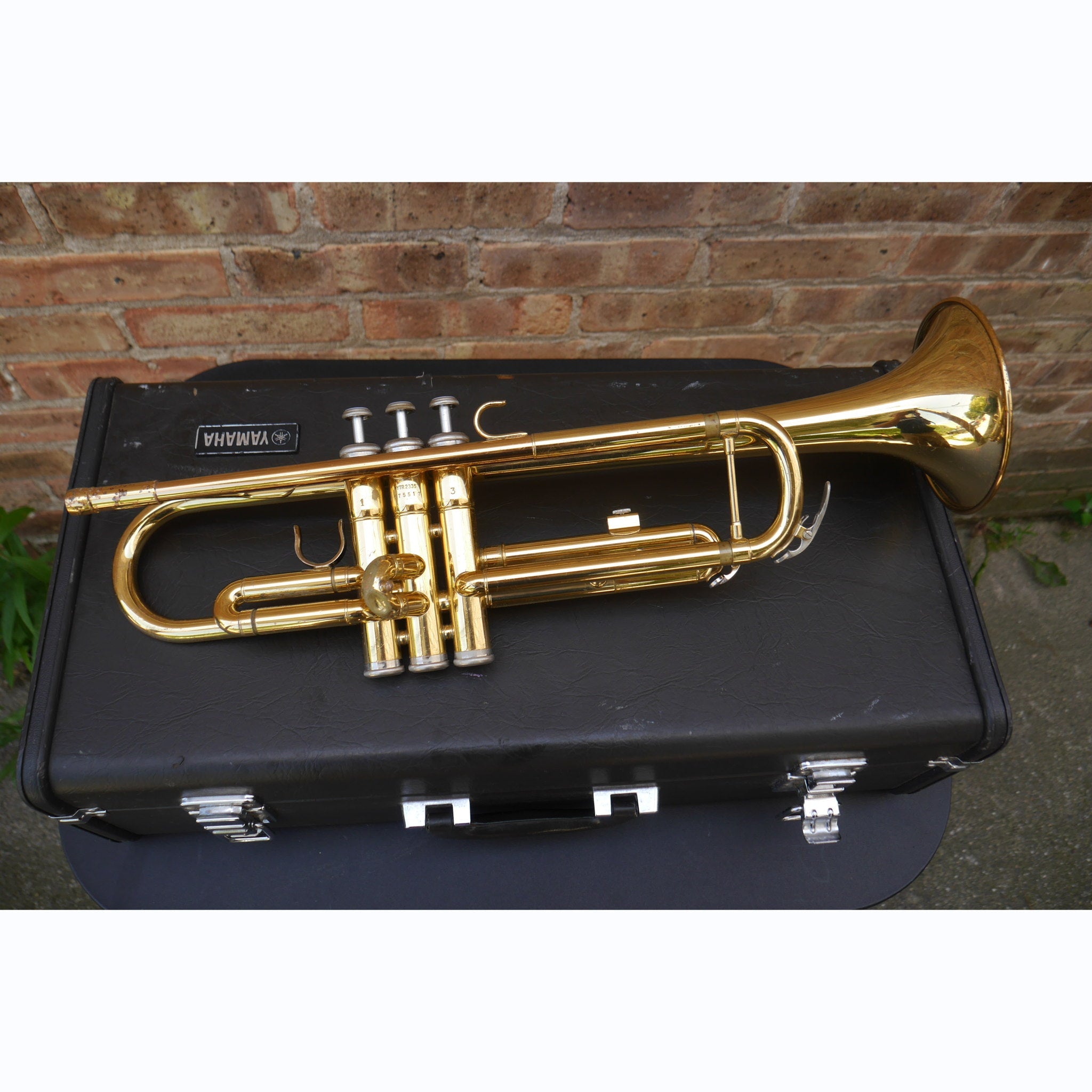 Yamaha Trumpet YTR2335 (Used) Brass Lacquer 2000s