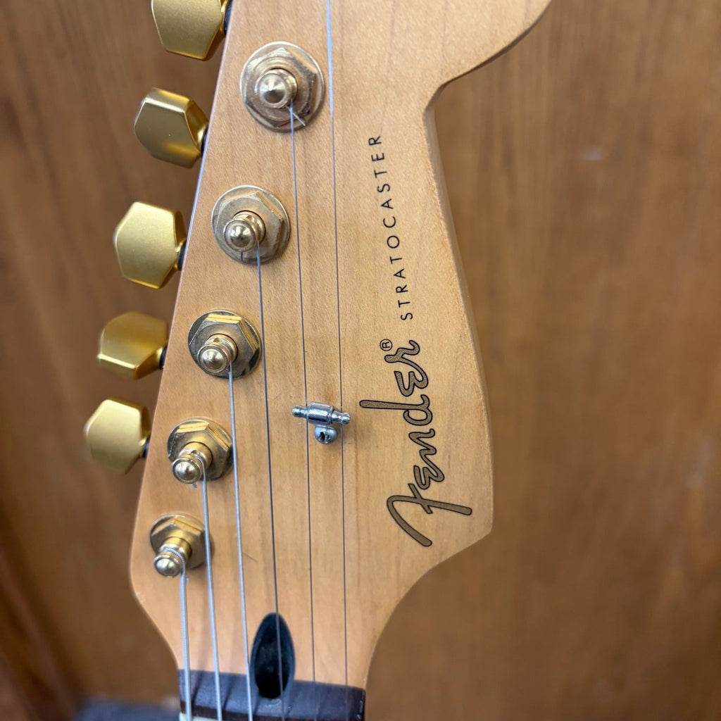 Fender Stratocaster 1995 MIM - Crimson Red Trans - Gold Sperzels & HSS Upgrades