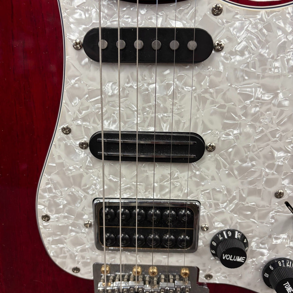 Fender Stratocaster 1995 MIM - Crimson Red Trans - Gold Sperzels & HSS Upgrades