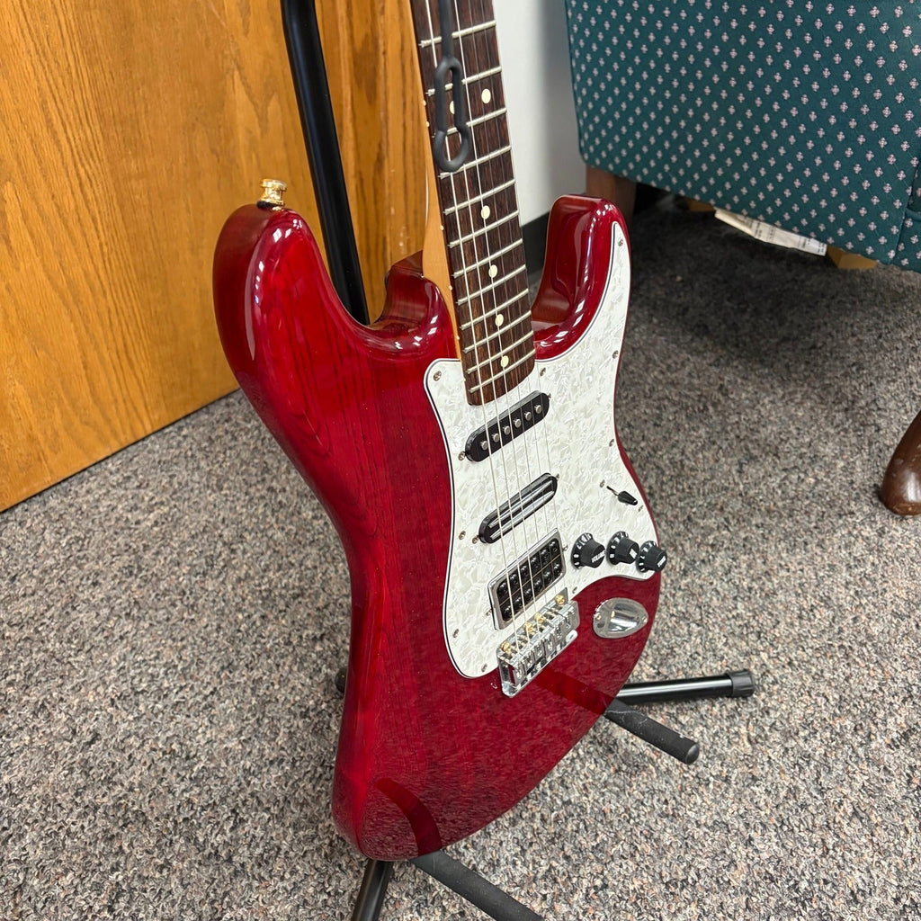 Fender Stratocaster 1995 MIM - Crimson Red Trans - Gold Sperzels & HSS Upgrades