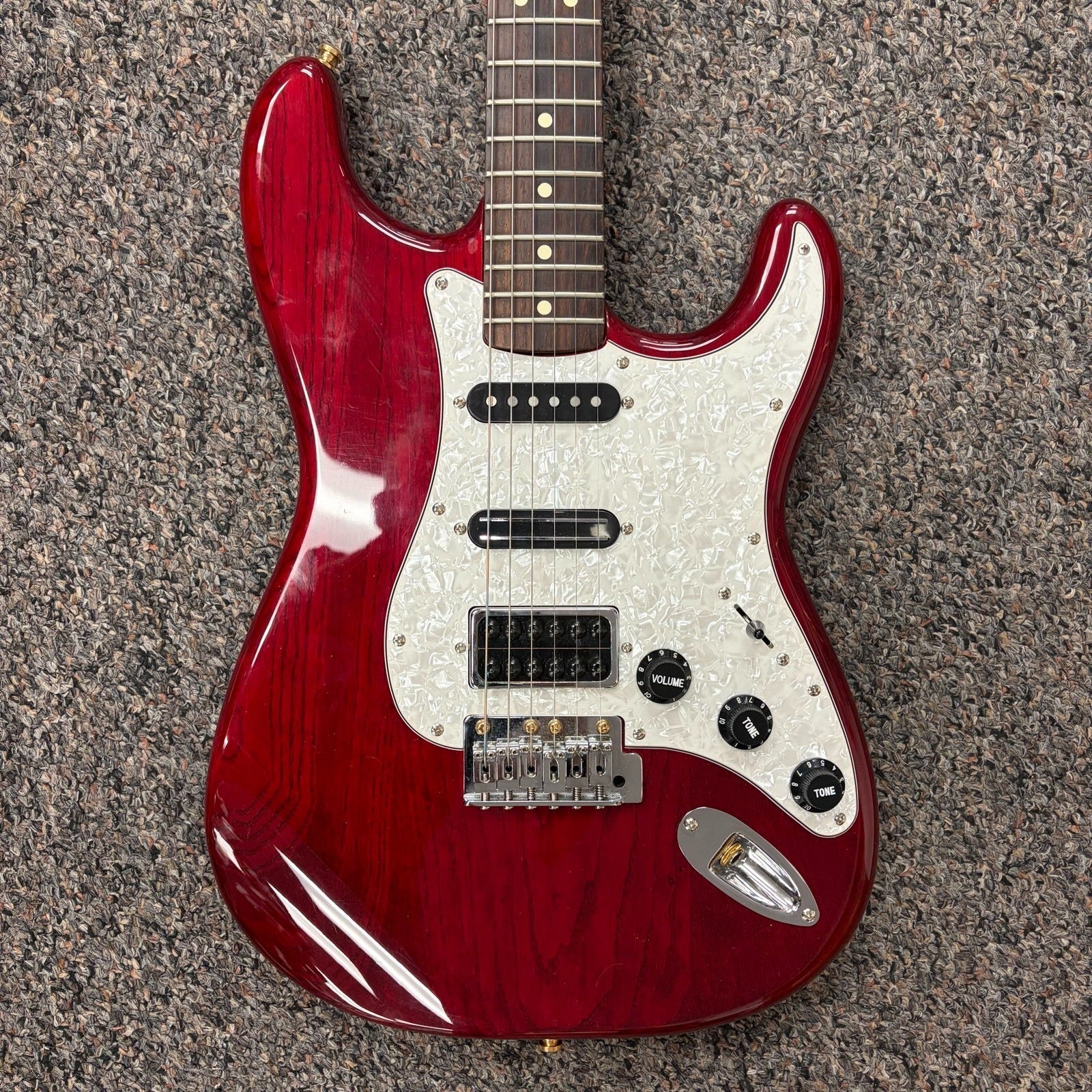 Fender Stratocaster 1995 MIM - Crimson Red Trans - Gold Sperzels & HSS Upgrades