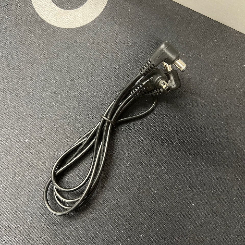 1 to 3 Way Daisy Chain Cable Guitar Effect Pedal Power Supply Splitter Cable Adapter Power Cable Black