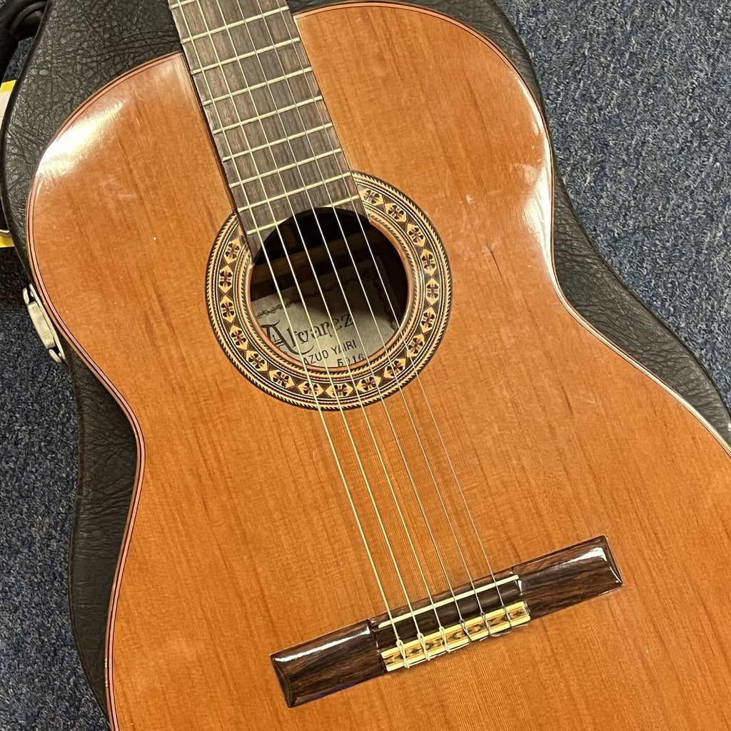 Alvarez Kazuo Yairi 5016 Classical Guitar w/Case 1970s