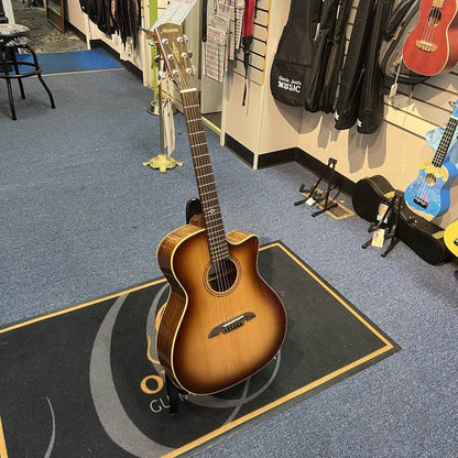 Alvarez Masterworks Grand Auditorium Acoustic Electric Guitar w/Cutaway SHB
