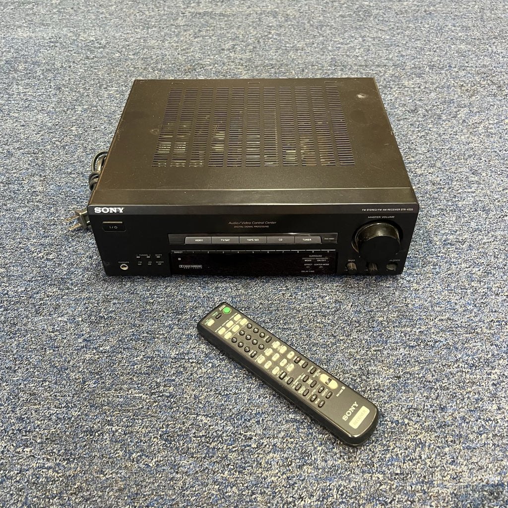 Sony FM-AM Receiver STR-V220 Used w/remote 1998