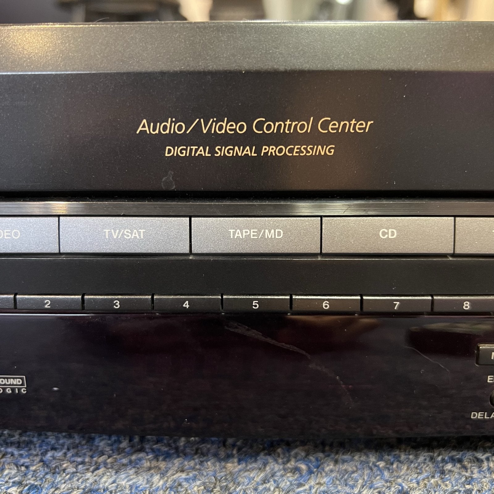 Sony FM-AM Receiver STR-V220 Used w/remote 1998