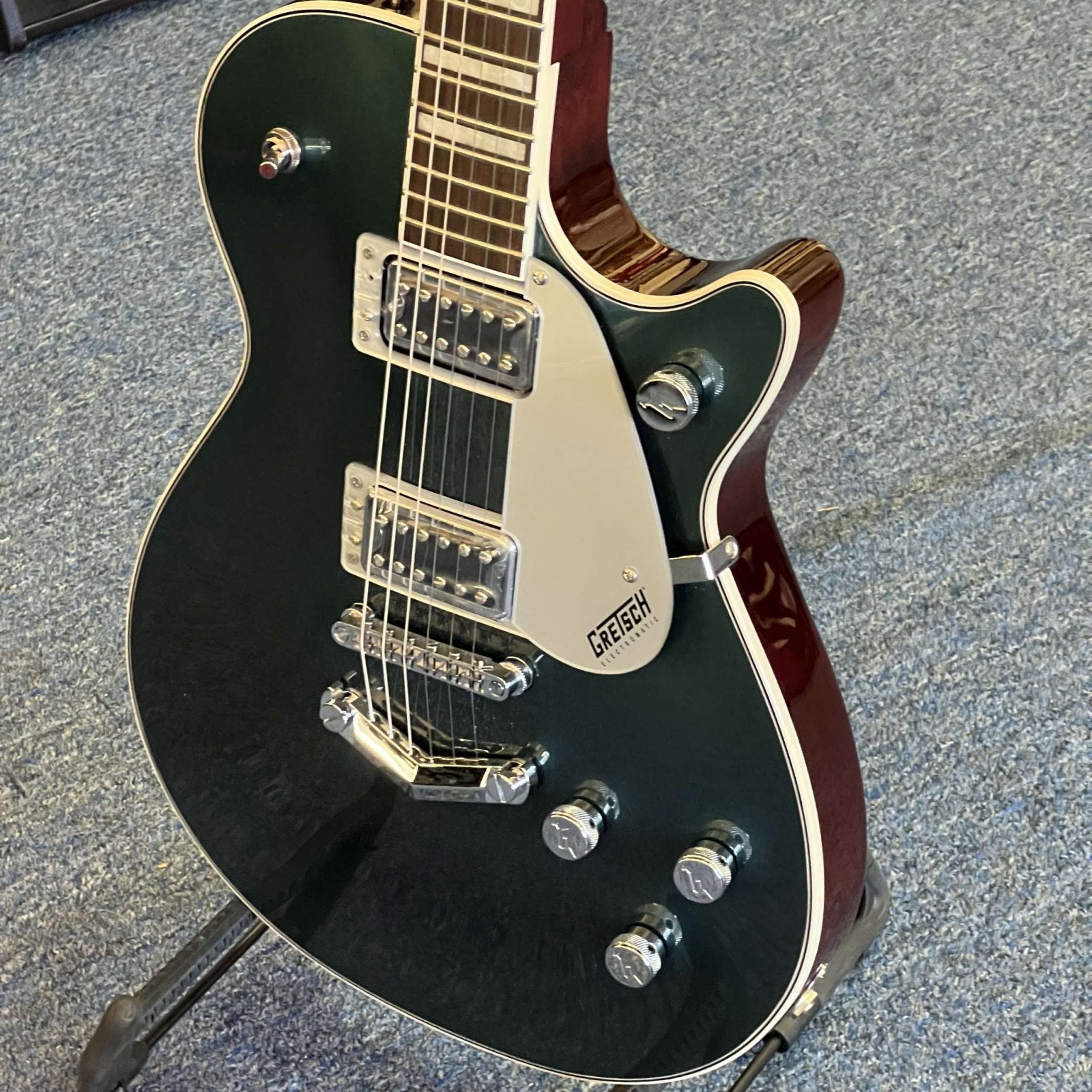 Gretsch G5220 Electromatic Jet  Electric Guitar