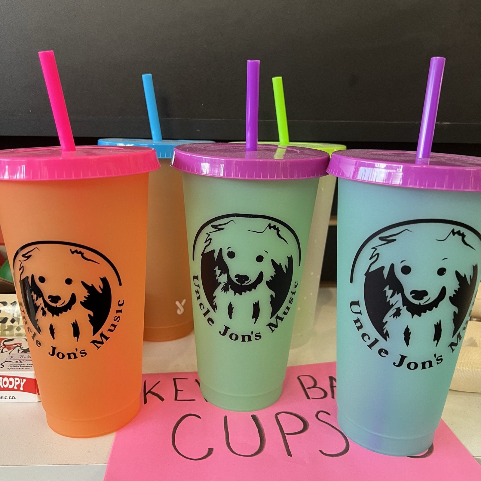 Uncle Jon's Music Kevin Bacon Magic color-changing straw cup w/lid