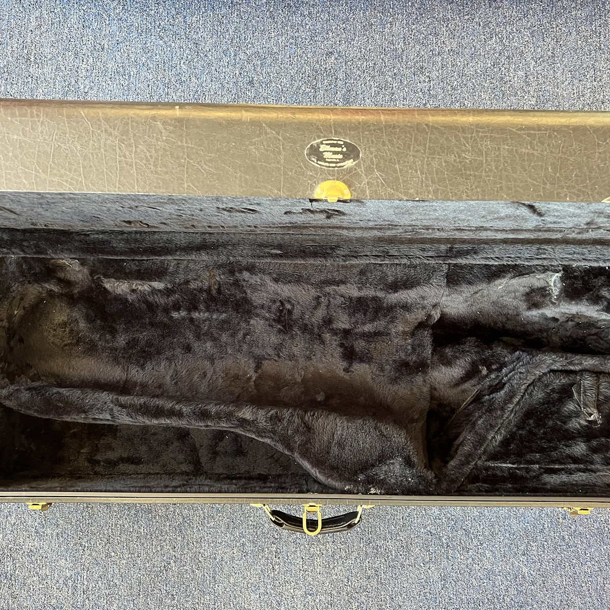 Selmer Baritone Saxophone Wood Case Low A Used
