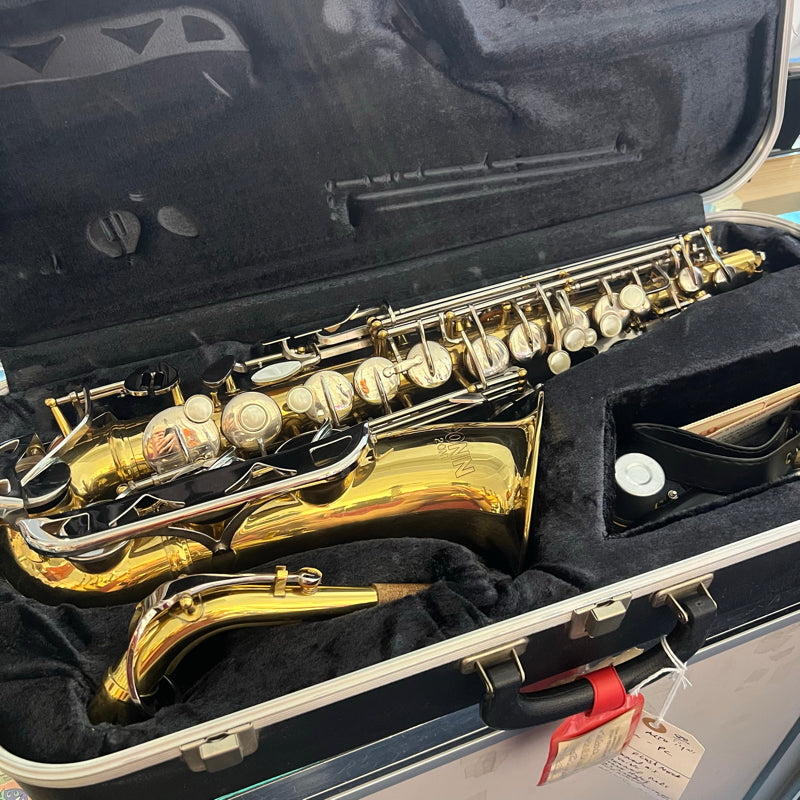 Conn 20M Alto Saxophone used