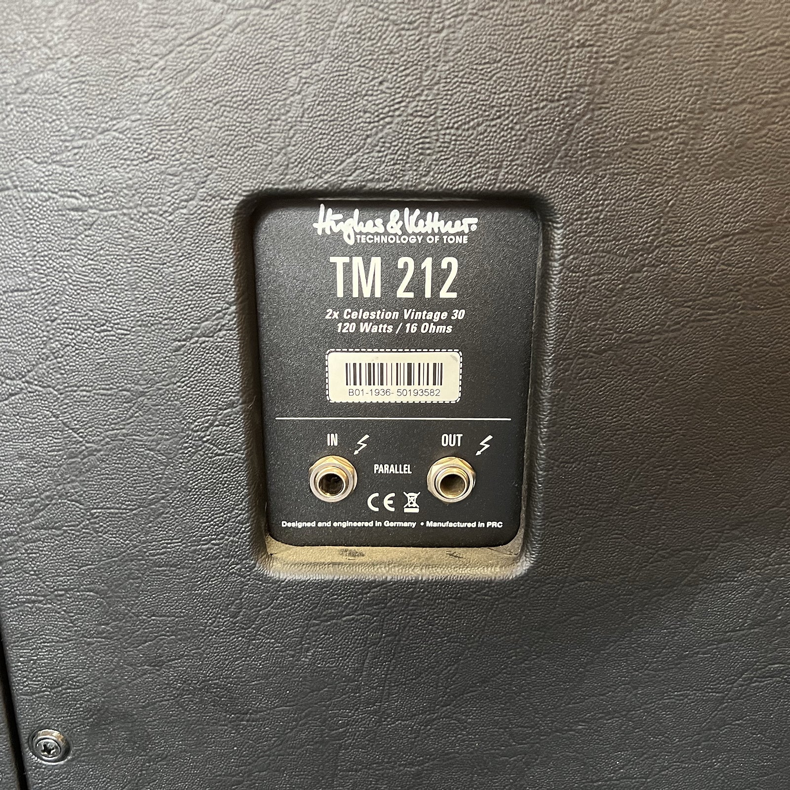Hughes & Kettner TubeMeister 212 120-Watt 2x12" Guitar Speaker Cabinet