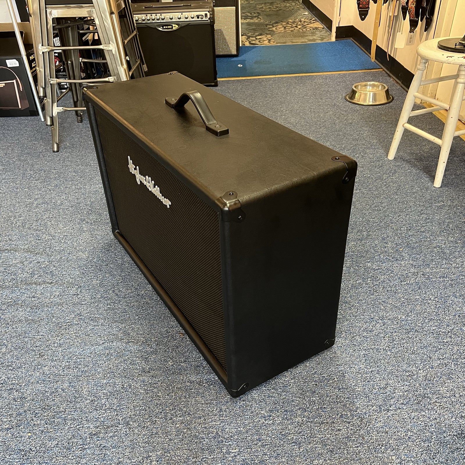 Hughes & Kettner TubeMeister 212 120-Watt 2x12" Guitar Speaker Cabinet