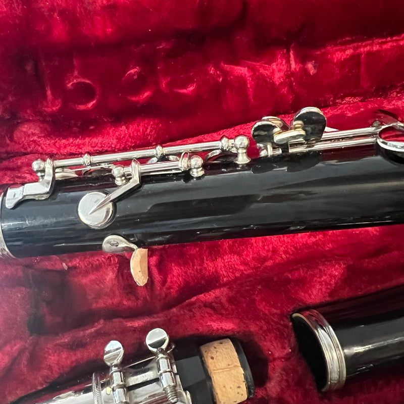 Selmer Bundy Resonite Student Clarinet Excellent