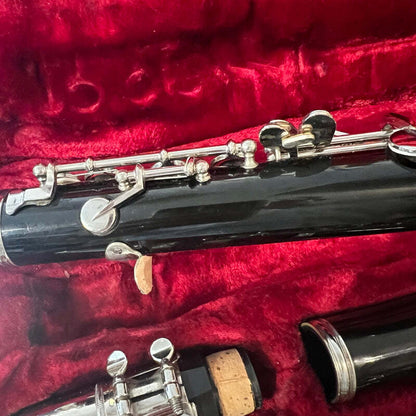 Selmer Bundy Resonite Student Clarinet Excellent