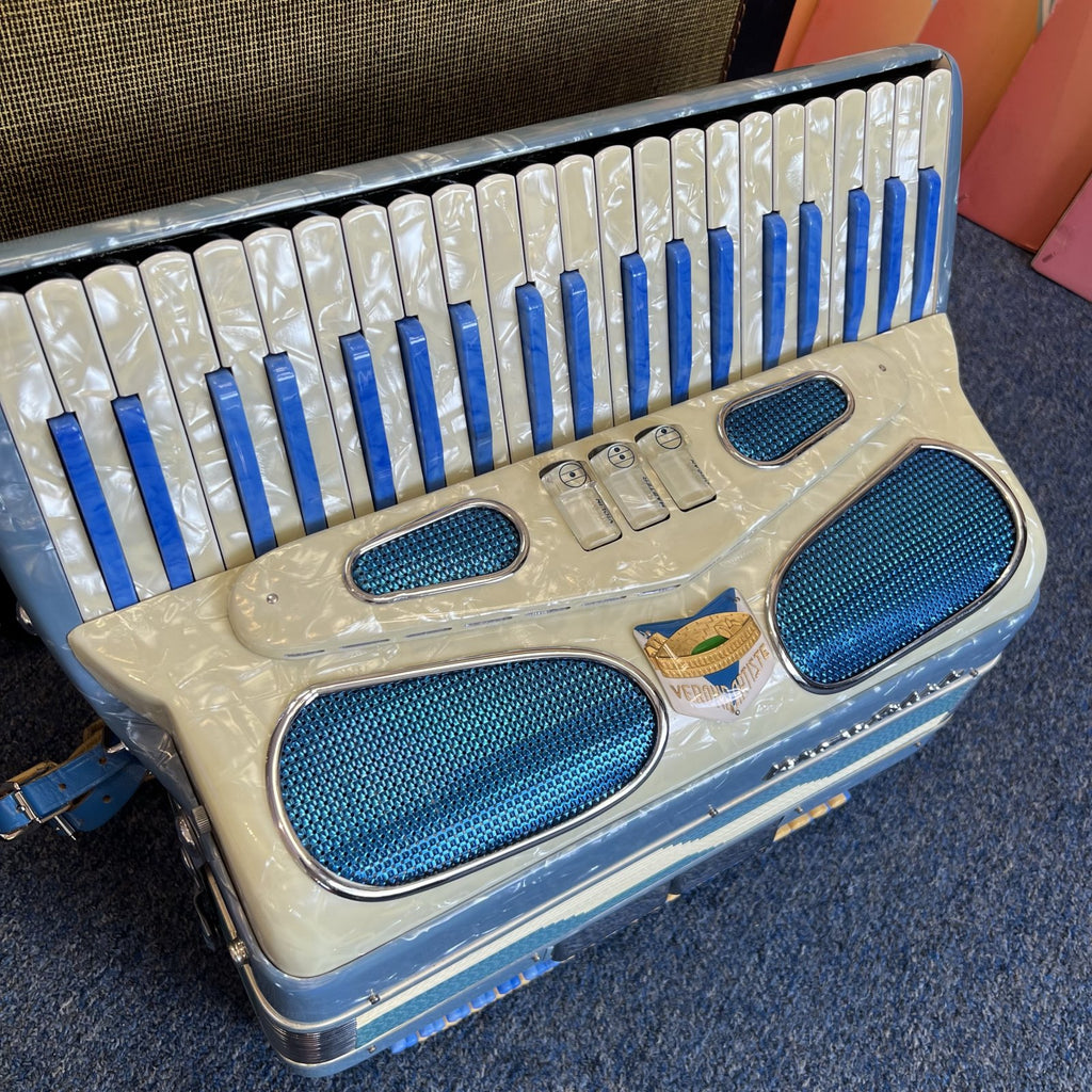 Verona Artiste Piano Accordion 120 Bass Blue Italy 1950s