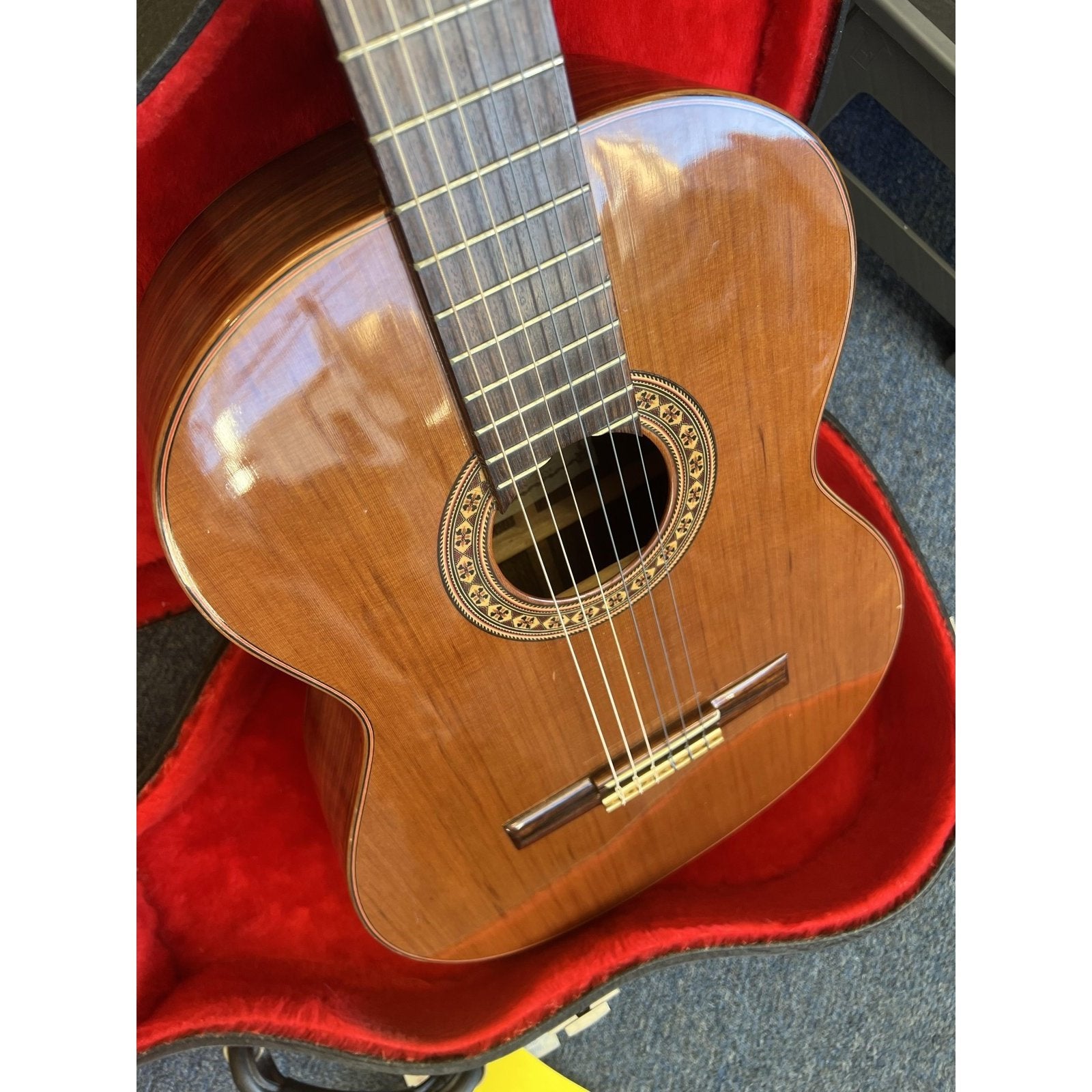 Alvarez Kazuo Yairi 5016 Classical Guitar w/Case 1970