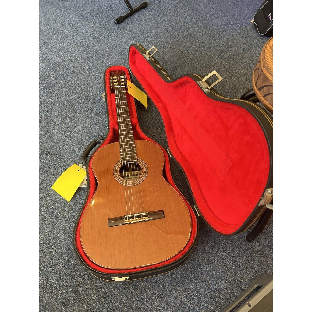 Alvarez Kazuo Yairi 5016 Classical Guitar w/Case 1970