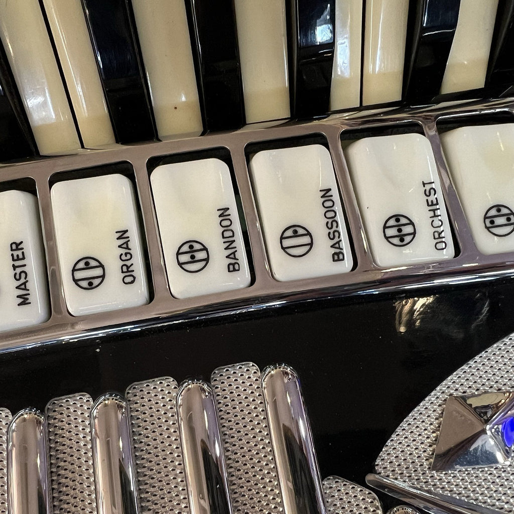 Crown Piano Accordion LMH Full Size 120 bass Black