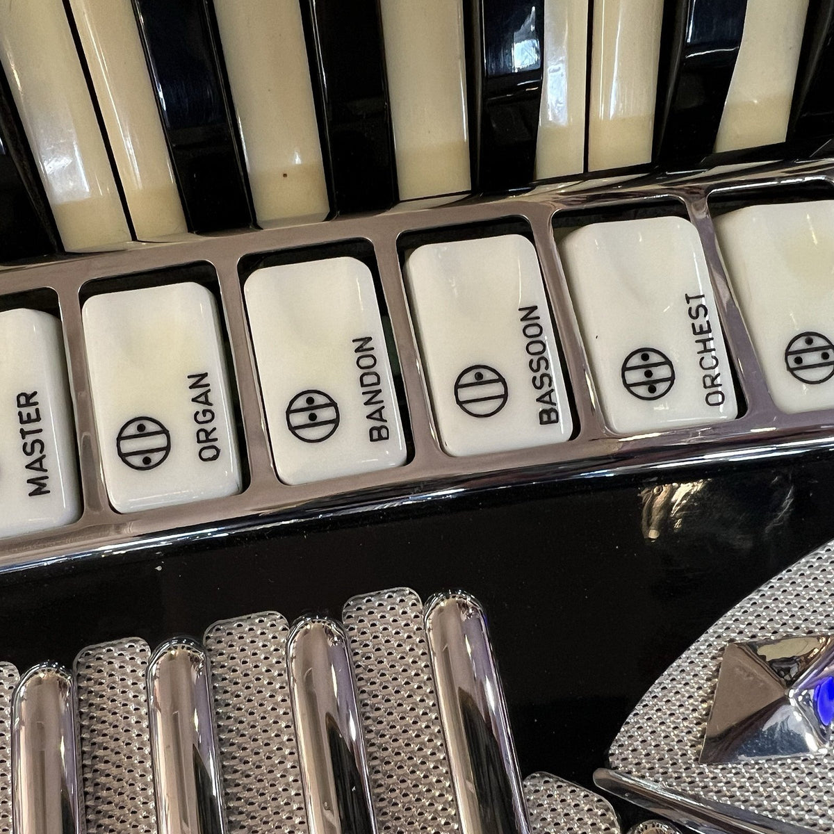 Crown Piano Accordion LMH Full Size 120 bass Black