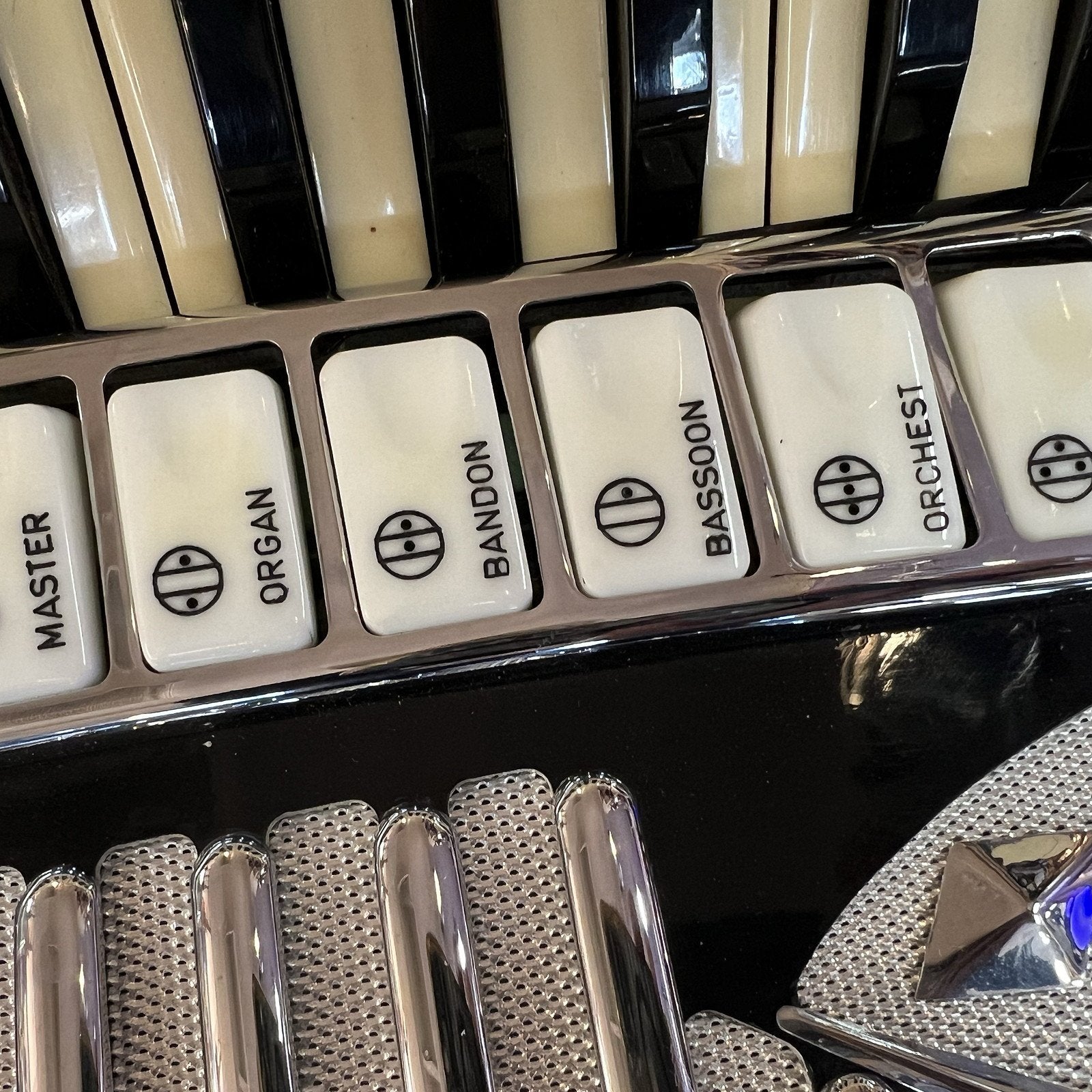Crown Piano Accordion LMH Full Size 120 bass Black