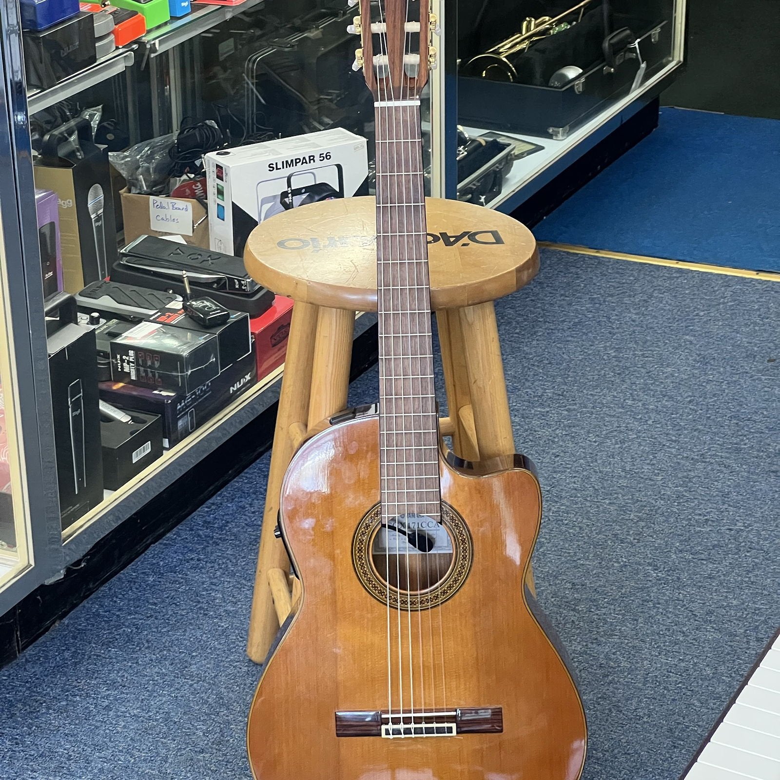 Yamaha Classical Guitar Acoustic-Electric w/EQ CGX171CCA