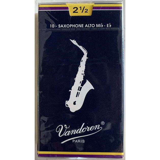 Vandoren Traditional Alto Saxophone Reeds - Box of 10