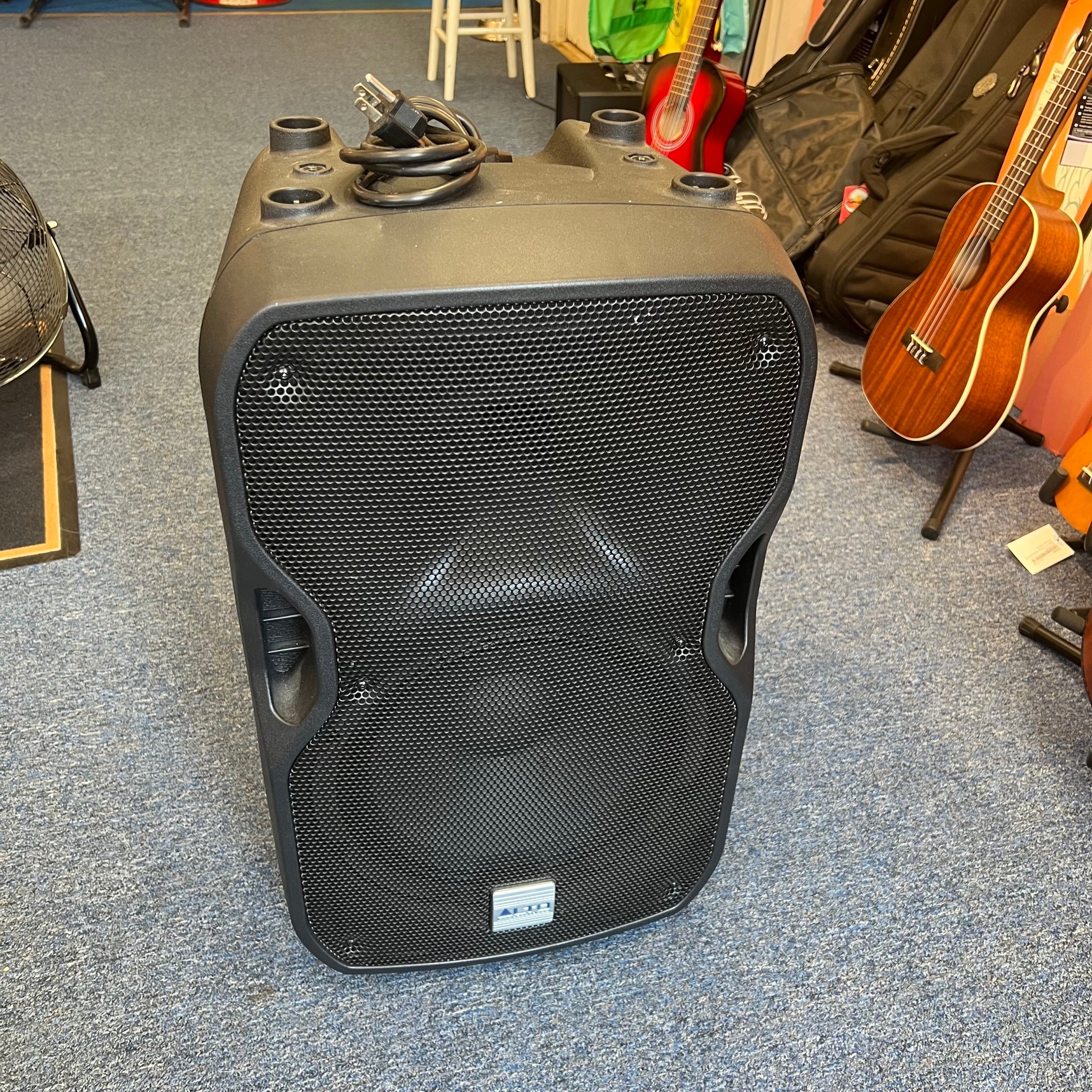 Alto Professional TS112A Truesonic Powered Main/Monitor PA Speaker, used