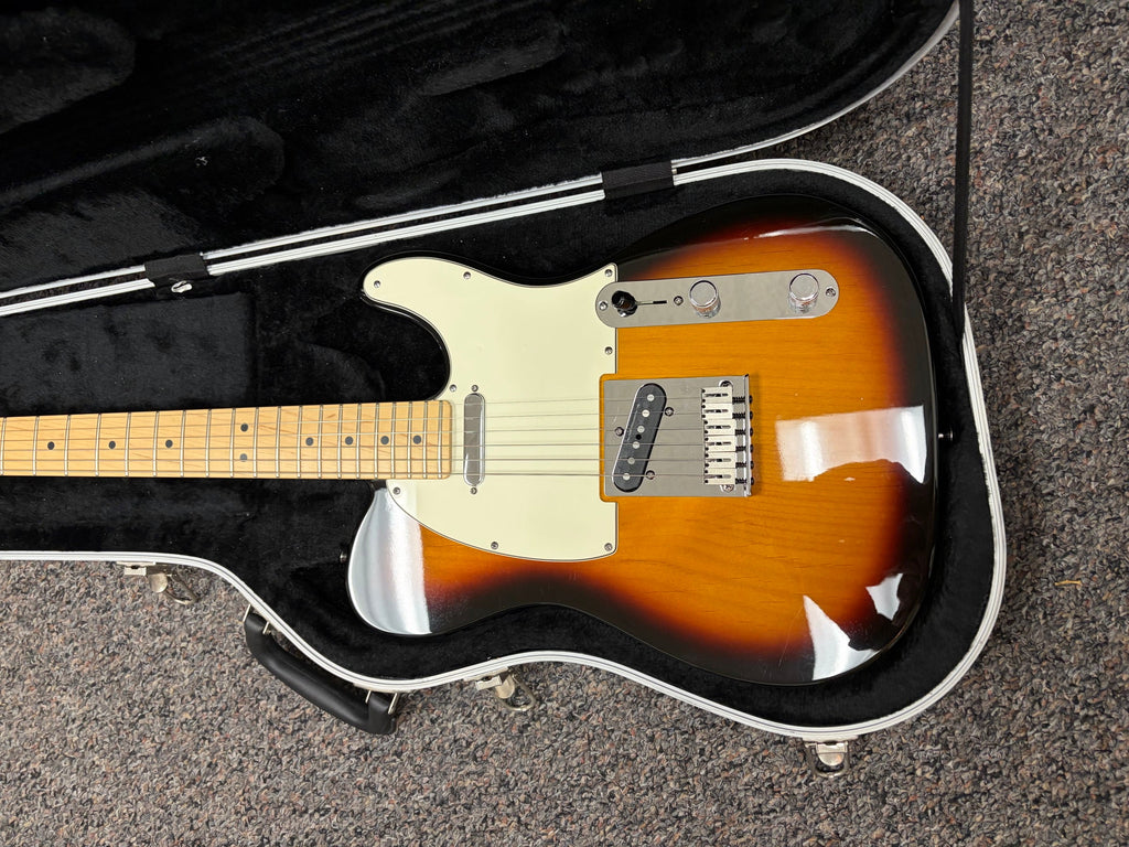 American Series Telecaster with Maple Fretboard 2006 3-Color Sunburst