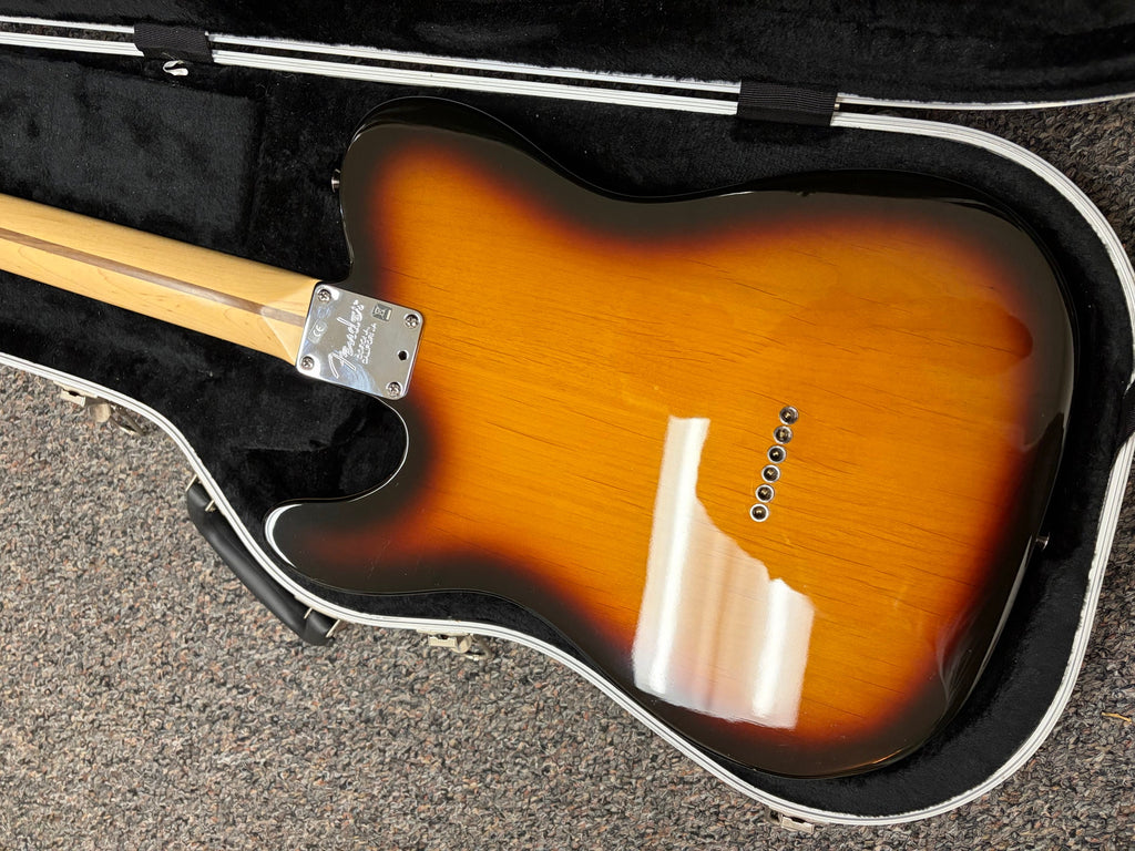 American Series Telecaster with Maple Fretboard 2006 3-Color Sunburst