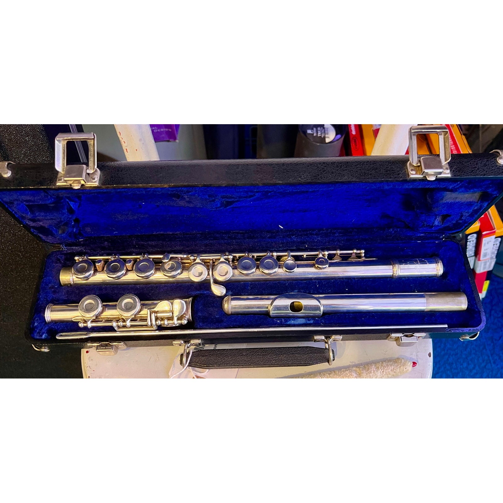 Armstrong 104 Flute 95450 (used)