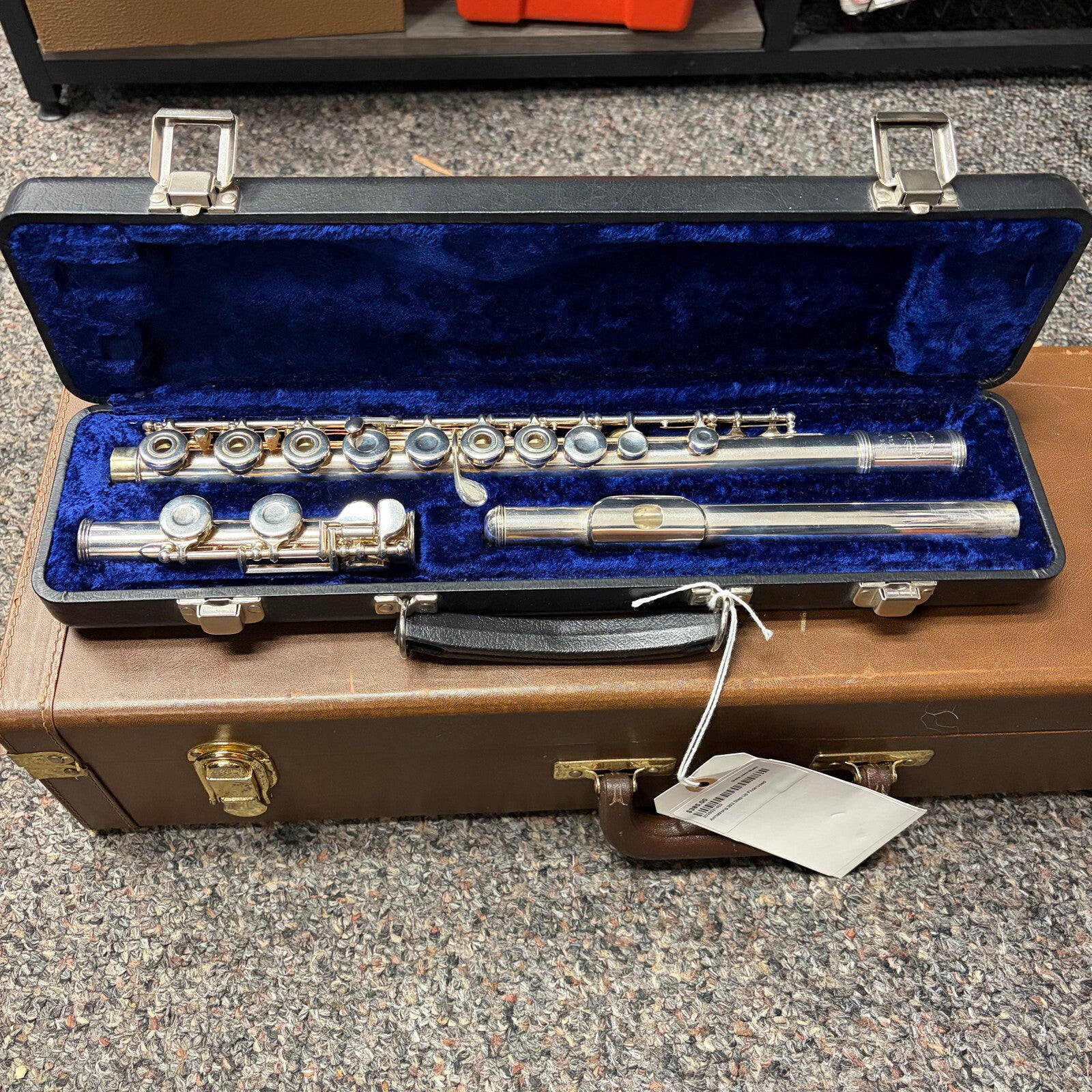 Armstrong 303 Step Up Flute Used