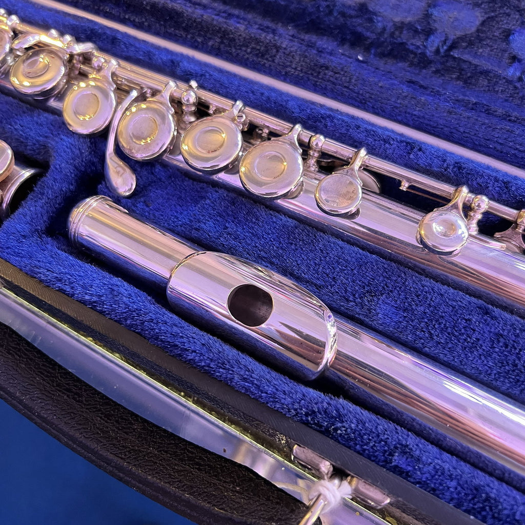 Artley Student Flute 18-0, Used