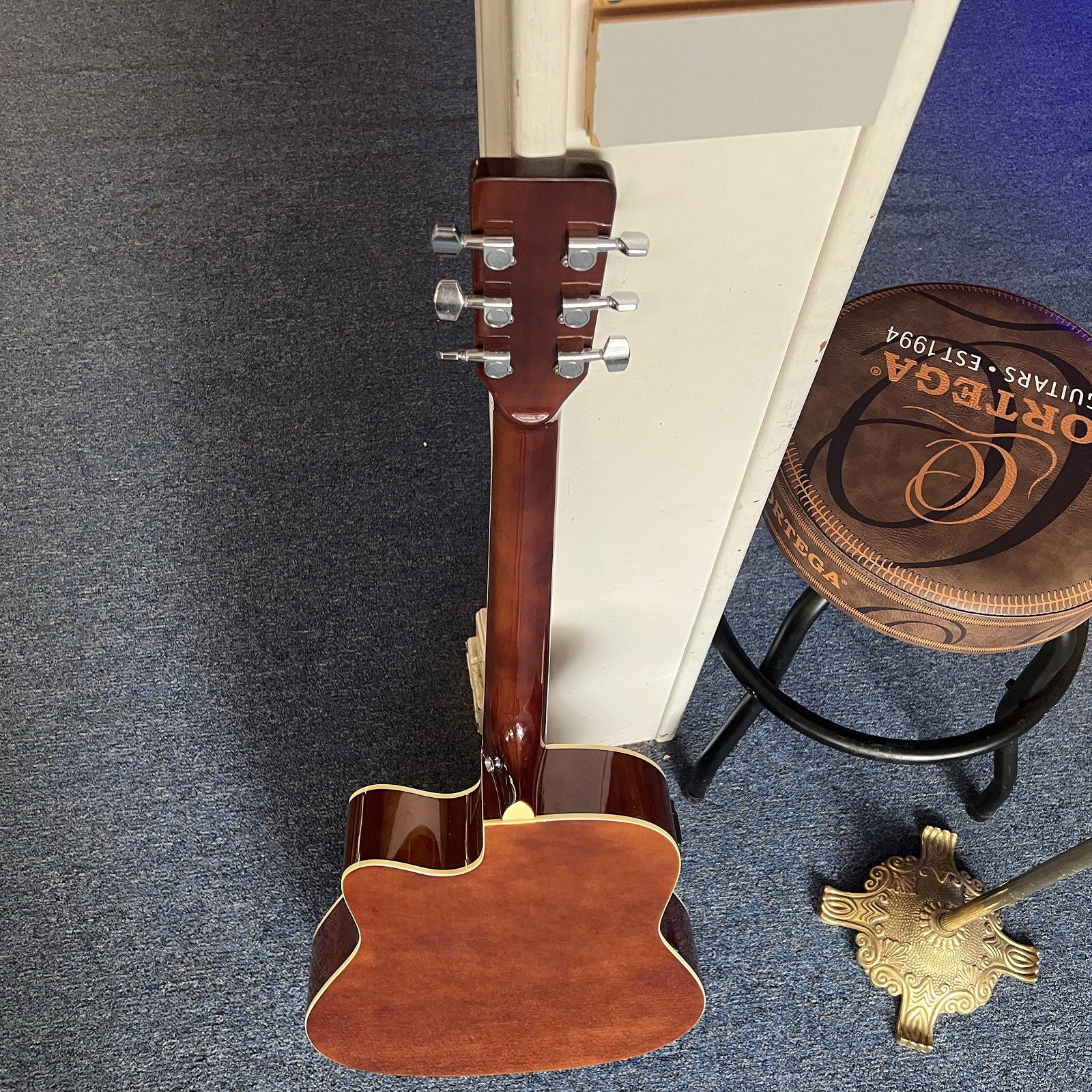Ashthorpe C85 Thinline Cutaway Acoustic-Electric Guitar