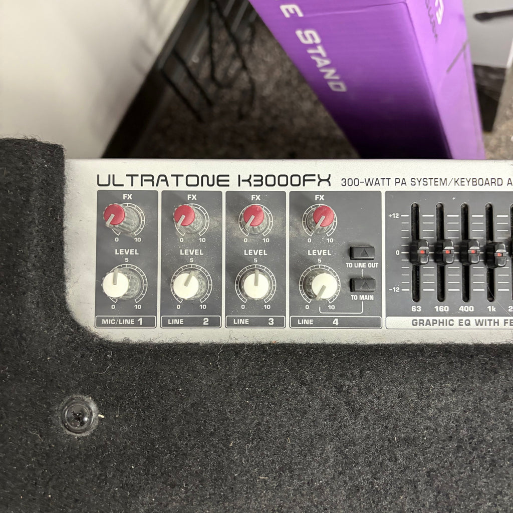Behringer K3000FX Keyboard AMP/PA