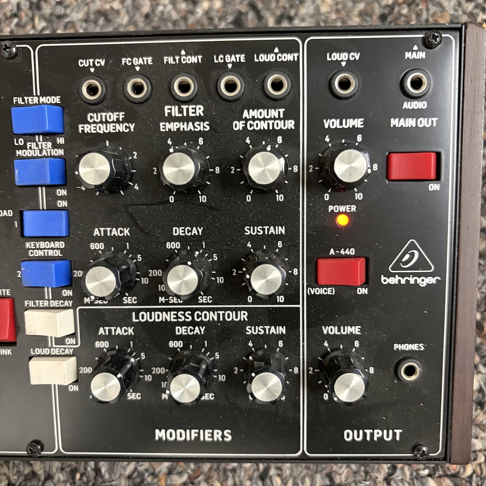 Behringer Model D Synthesizer, Used