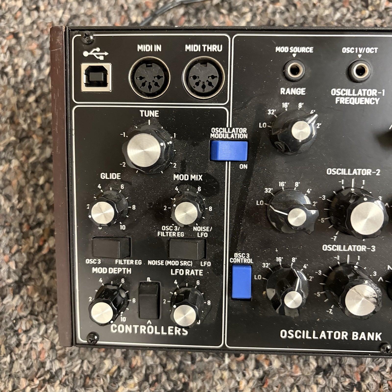 Behringer Model D Synthesizer, Used