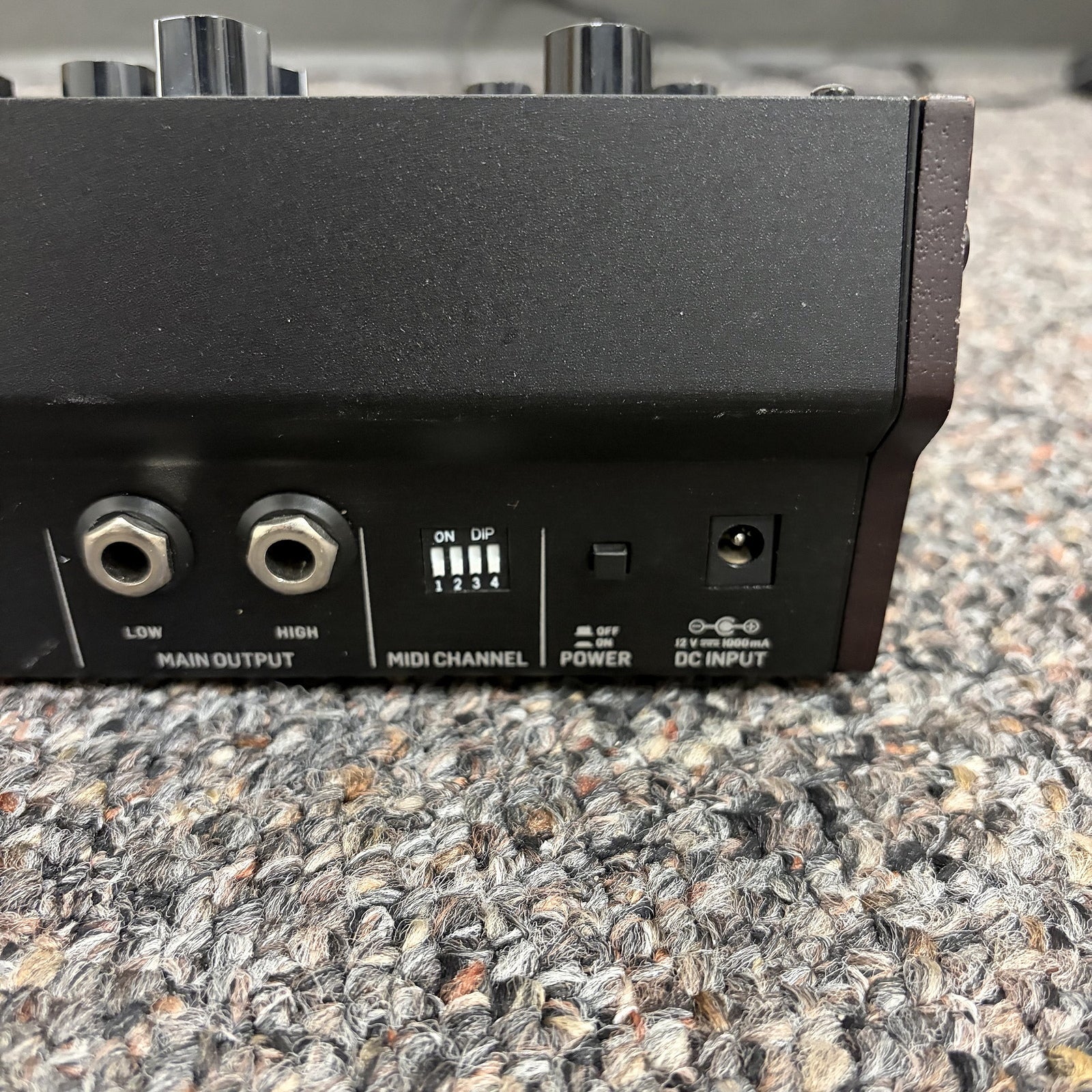 Behringer Model D Synthesizer, Used