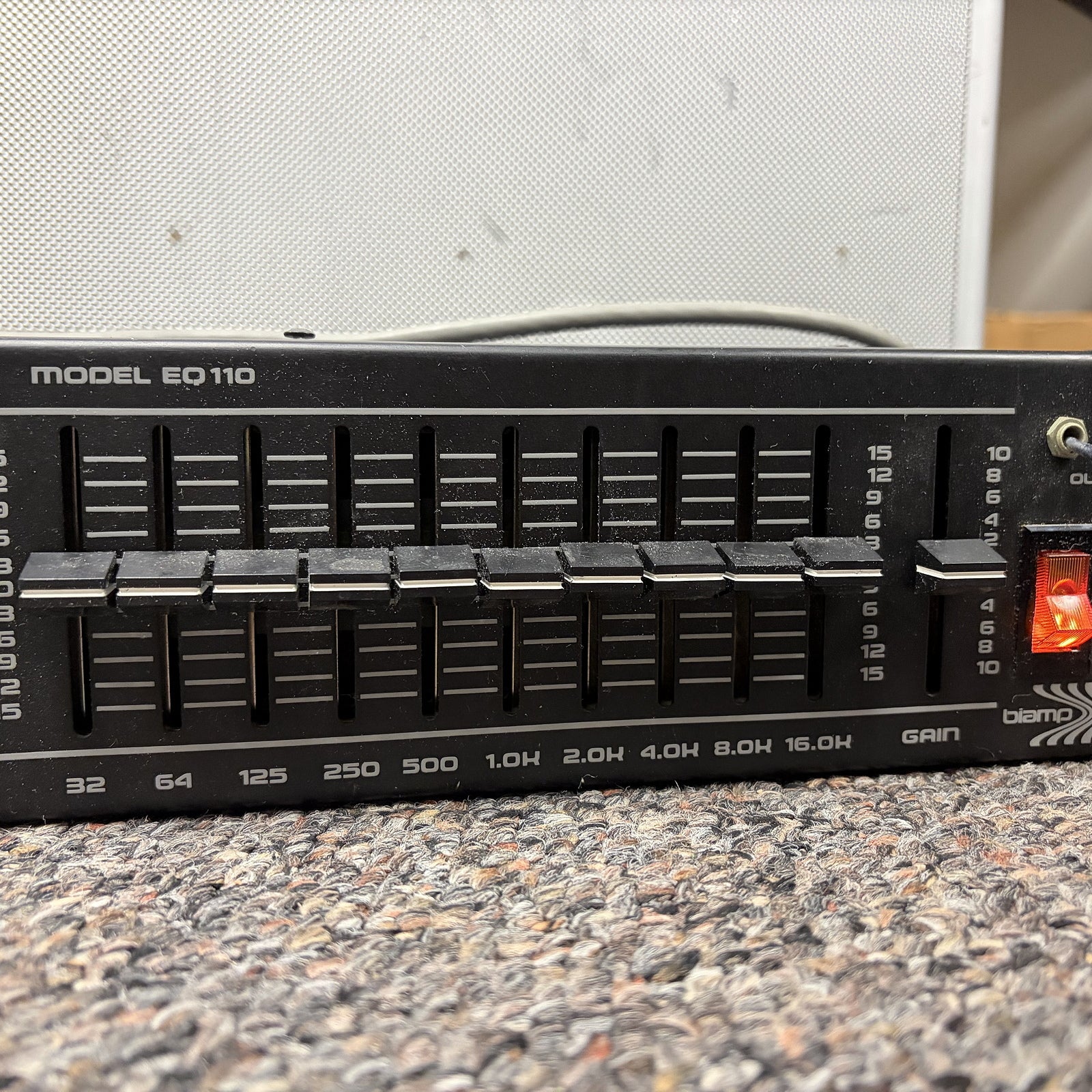 Biamp Model EQ/110 Graphic Equalizer