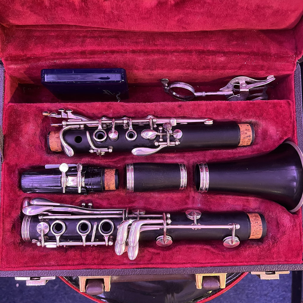 Buffet Crampon E-11 Wood Clarinet with Case