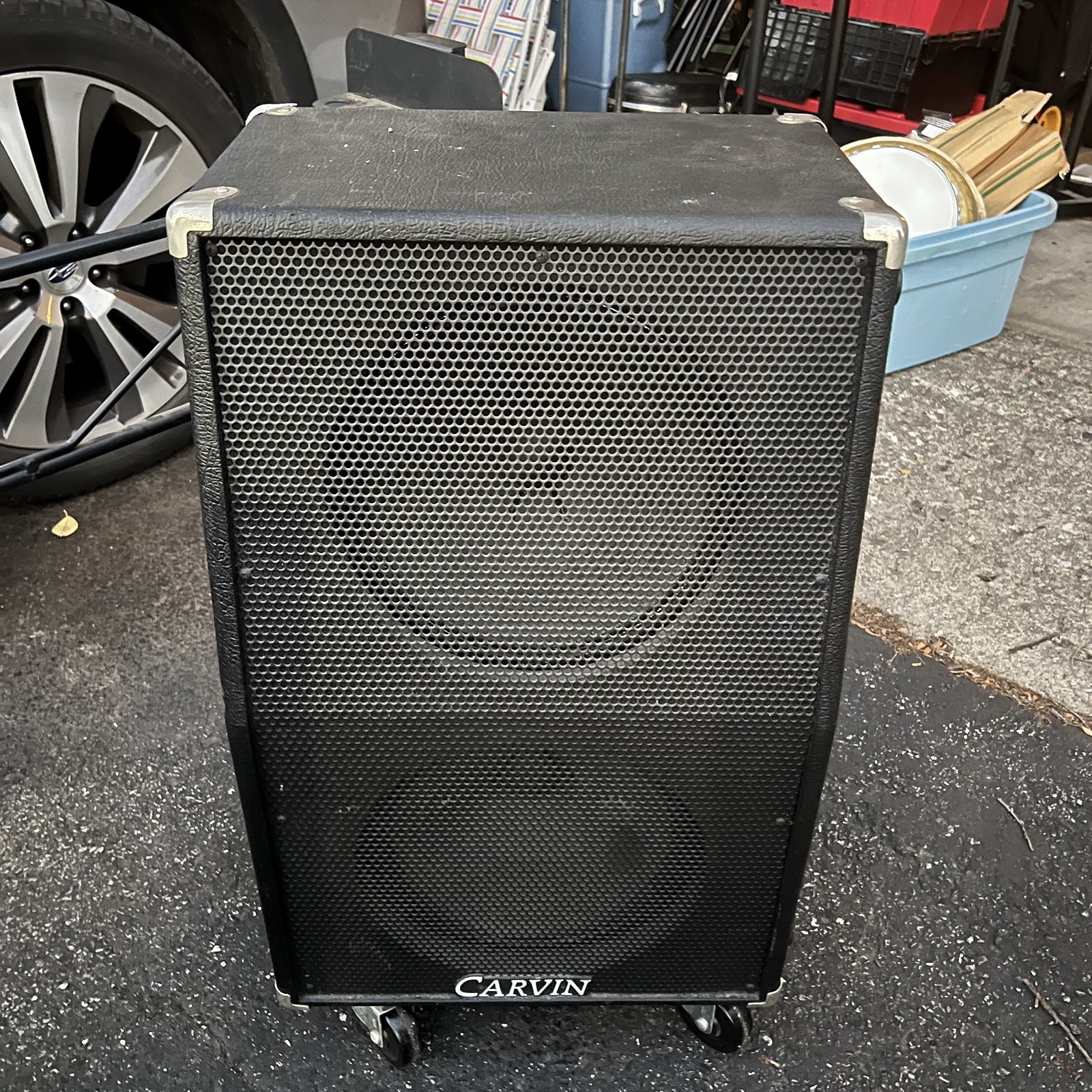 Carvin 212S - 2x12 Vertical Slant Guitar Cabinet w/wheels