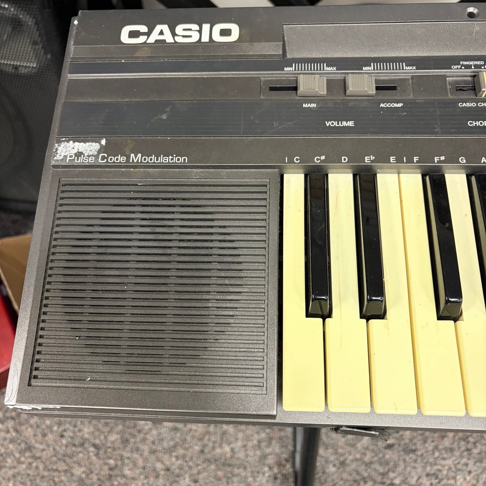 Casio CT-360 Casiotone 49-Key Synthesizer Vintage